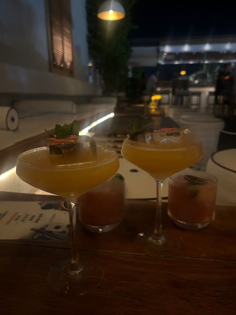 Base San Marco: appealing photo of bar drinks