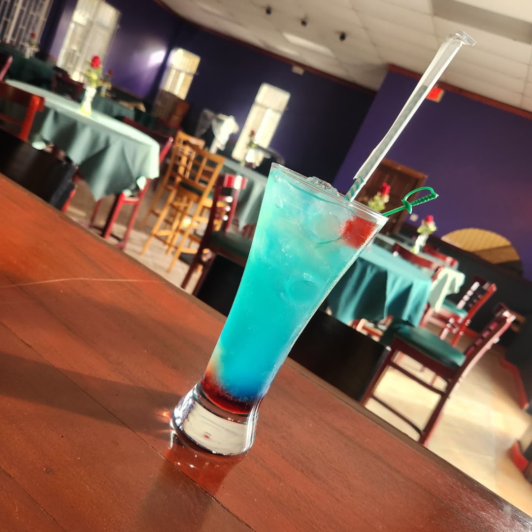Rhapsody Bar and Lounge: appealing drink photo in venue