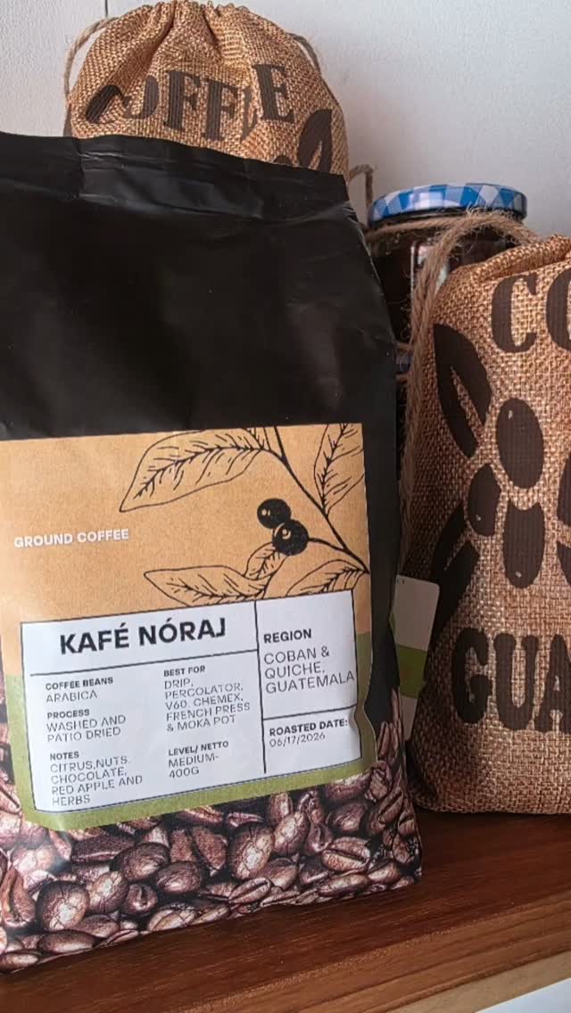 Enjambre: clear product display of coffee