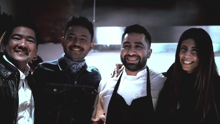 Flor de Lis: professional photo of restaurant staff