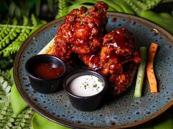 Saurios: high quality, appetizing food photo