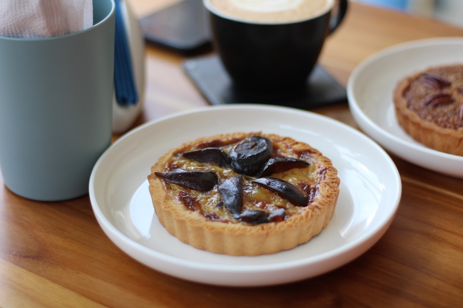 Sweet Elephant Coffee: appetizing, high-quality food photography