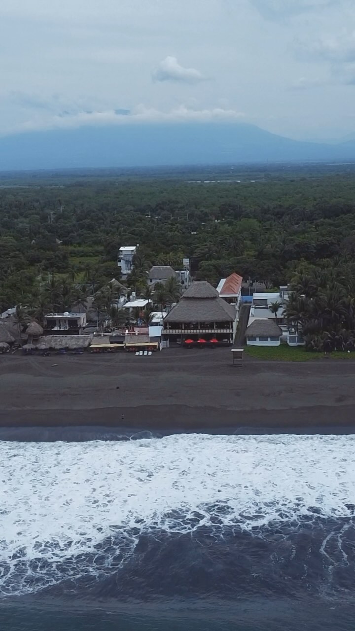 Hotel El Capitan: clear aerial view of venue