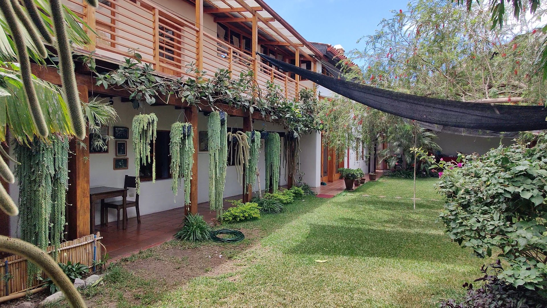Cakchiquel: attractive and inviting venue atmosphere