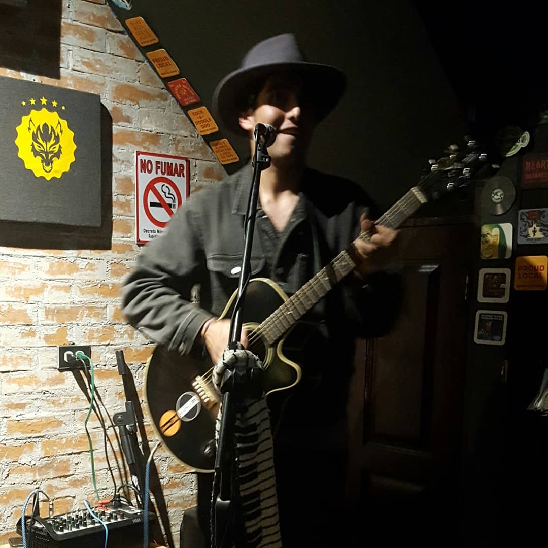 Casa Güin: live music venue atmosphere