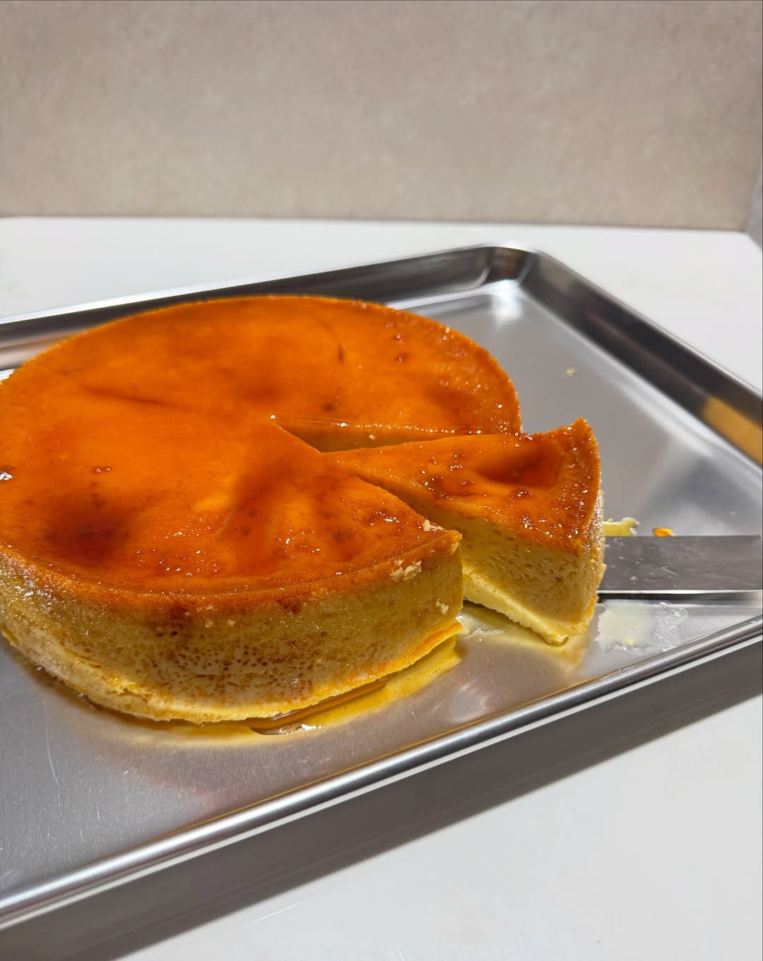 De Lú Pastelería: appetizing photo of shop product