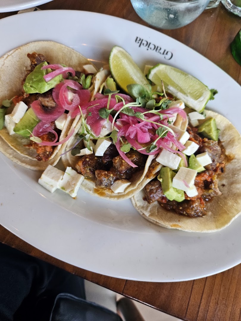 Graciela: appetizing, high-quality food photography