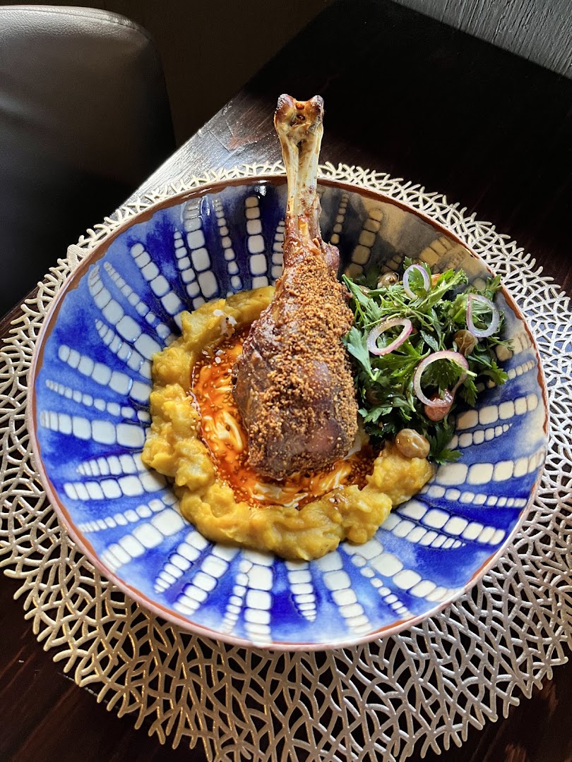 Magna: high quality, appetizing food photo