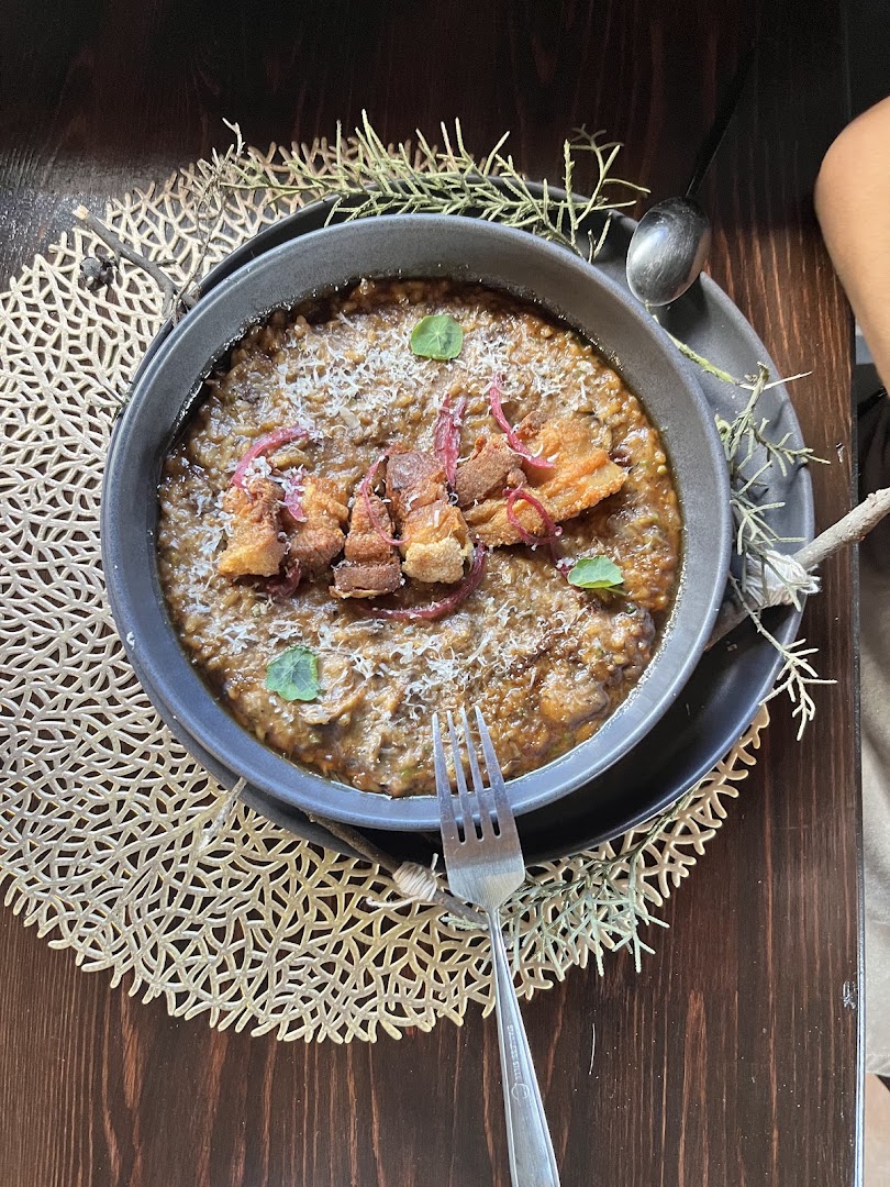 Magna: appetizing, high-quality food photography
