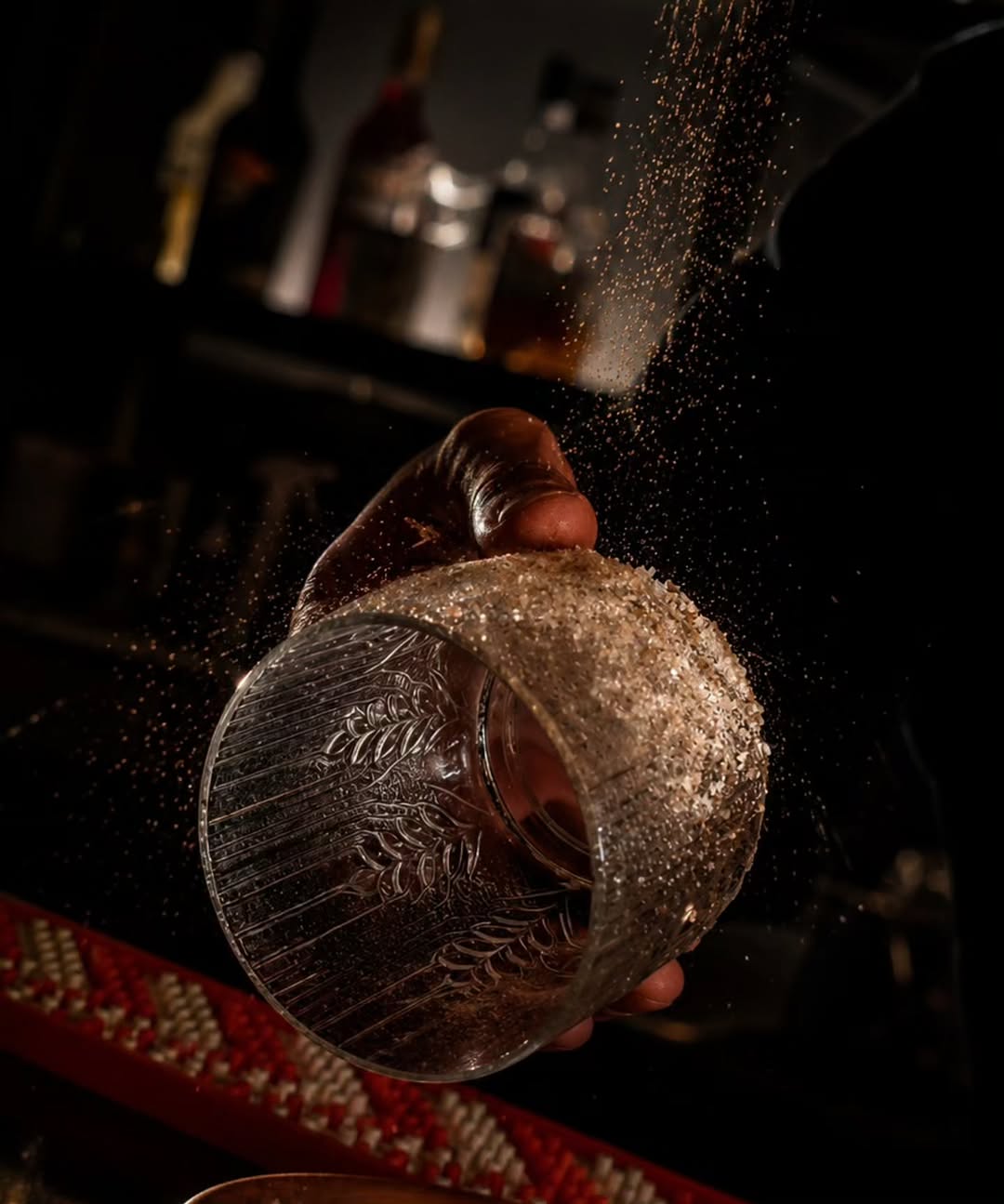 Negroni 57: professional and artistic cocktail preparation