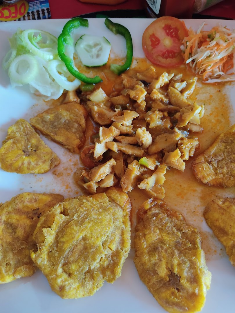 Déco Bar Restaurant: appetizing photo of restaurant food