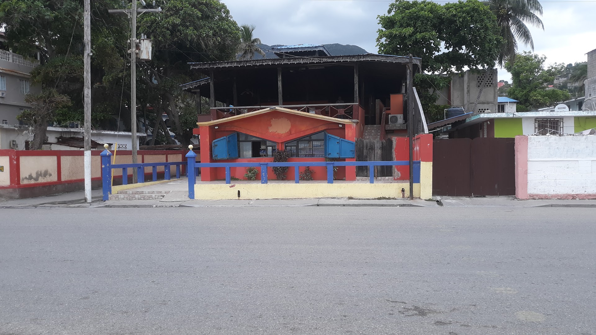 Kokiyaj Bar & Grill & Food Market: clear exterior view of venue