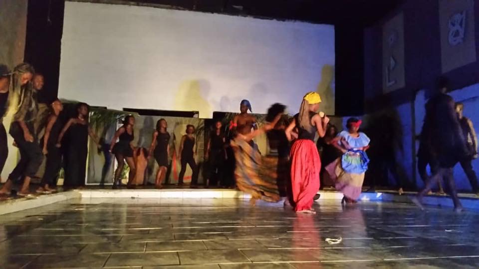 Concorde ciné et théâtre: a live theater performance