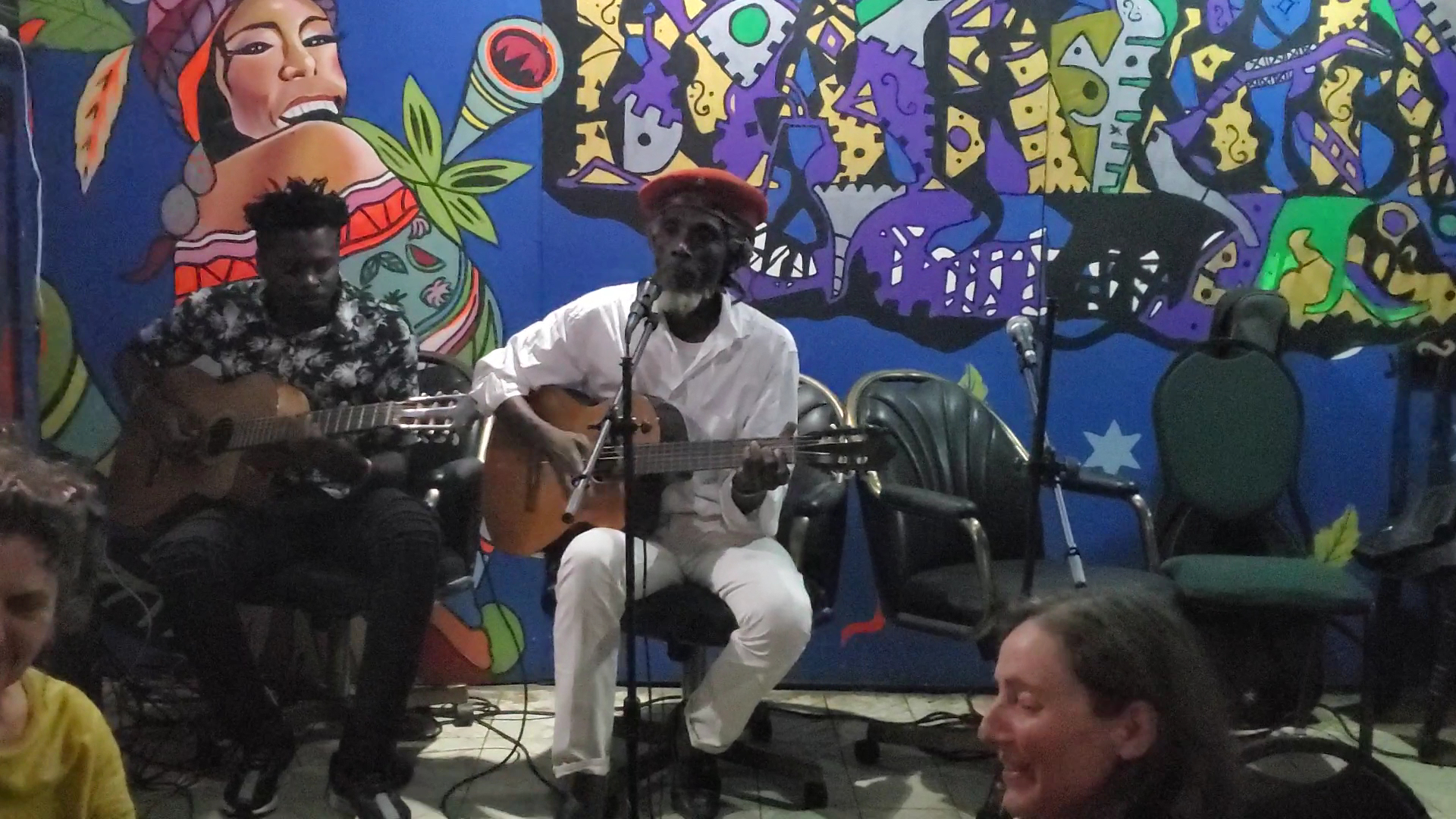 Lakou Trankil: vibrant live music atmosphere