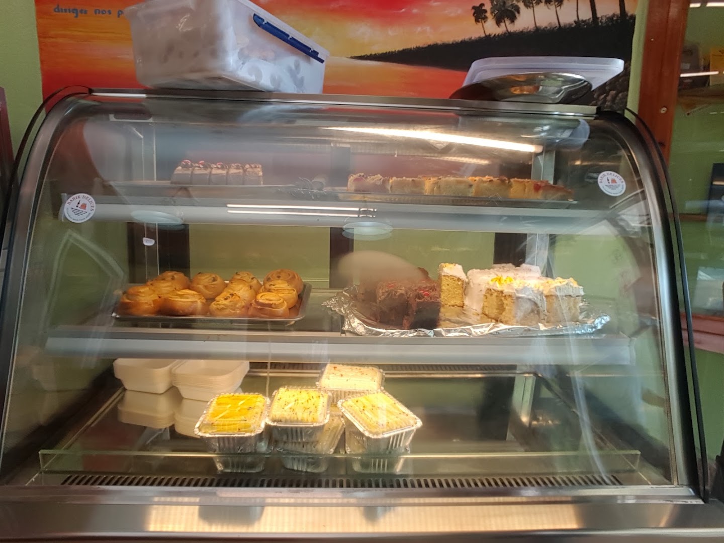 Barik Liquor Store and Patisserie: clear display of food products