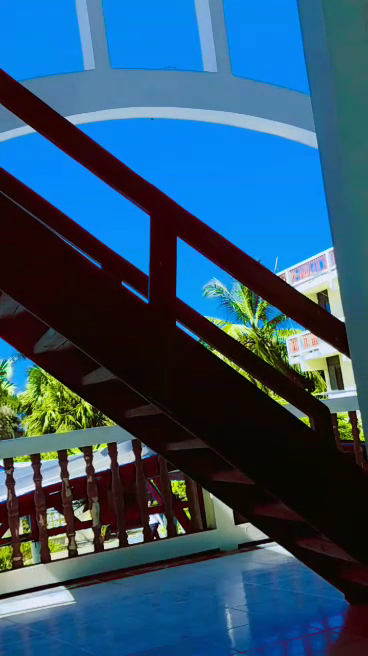 La Cayenne Hotel Restaurant: attractive architectural shot of venue