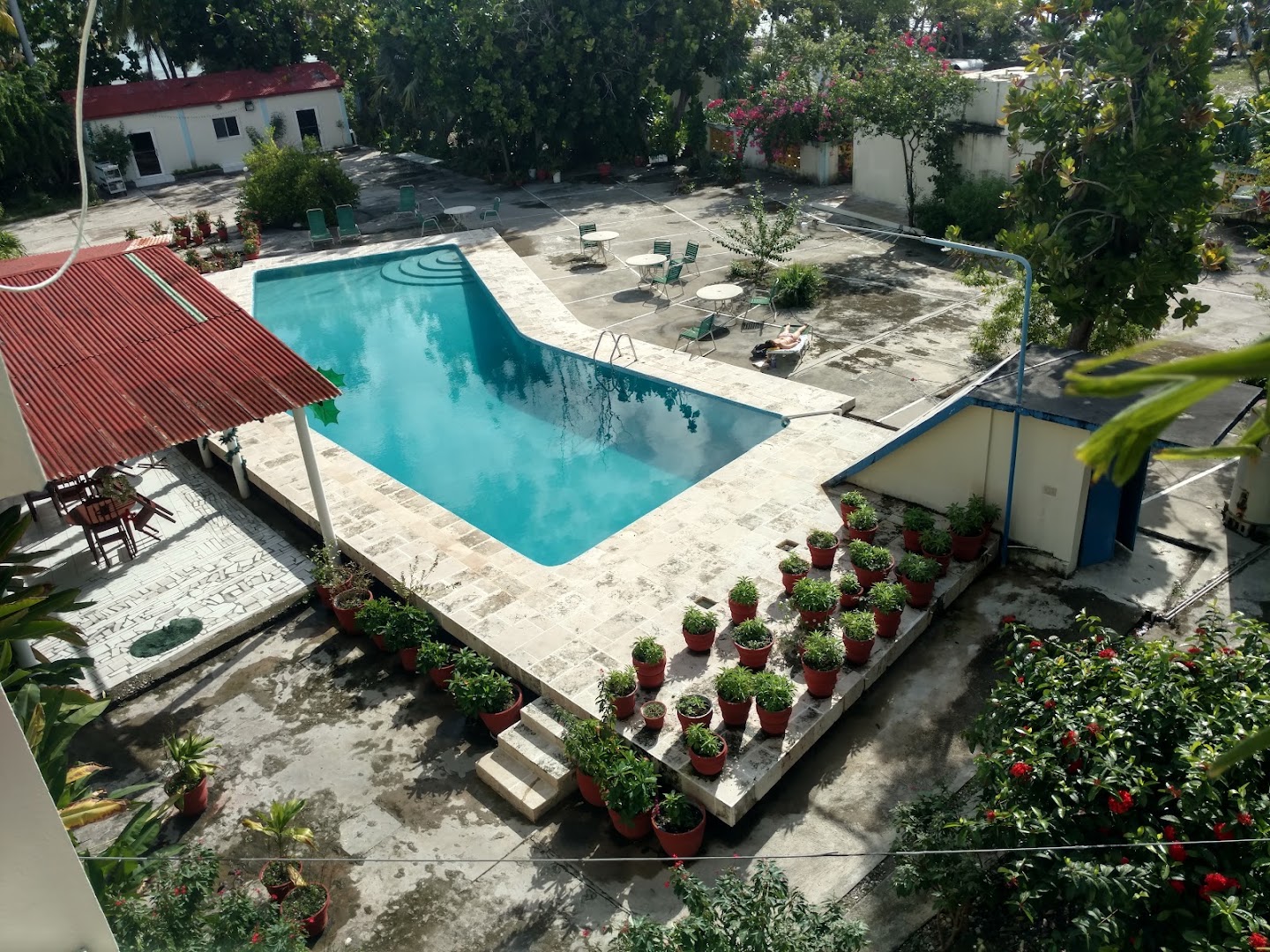 La Cayenne Hotel Restaurant: clear view of hotel amenities