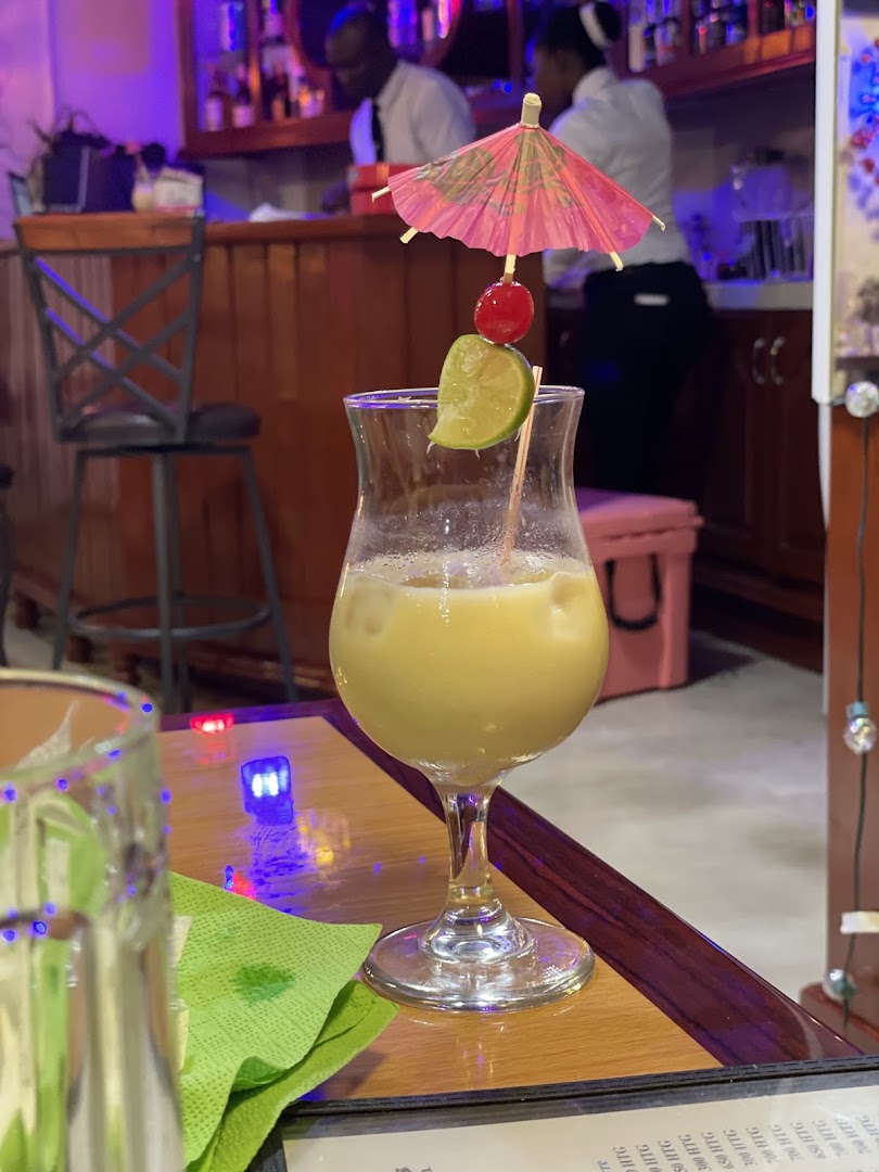 Le Rosier Fast Food: appealing photo of a cocktail