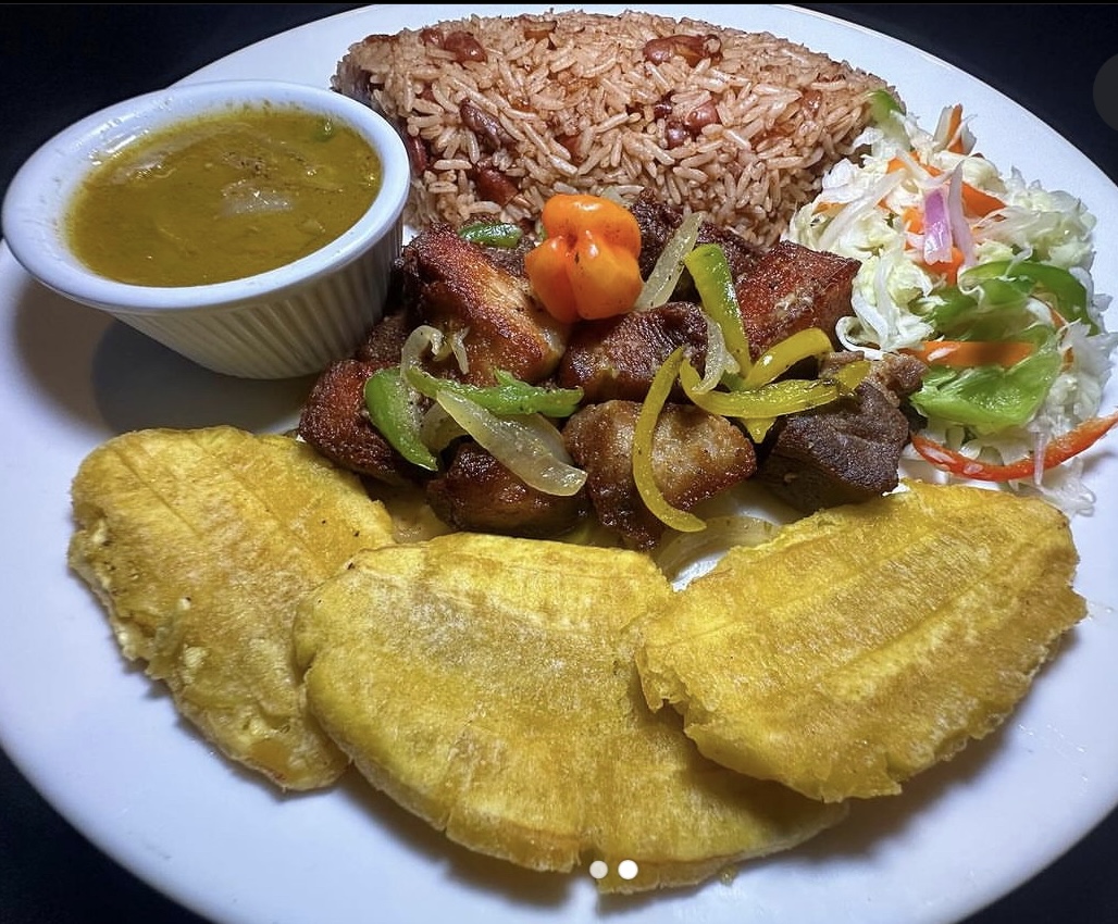 Vetiver Hills Hotel & Restaurant: appetizing, high-quality food photography