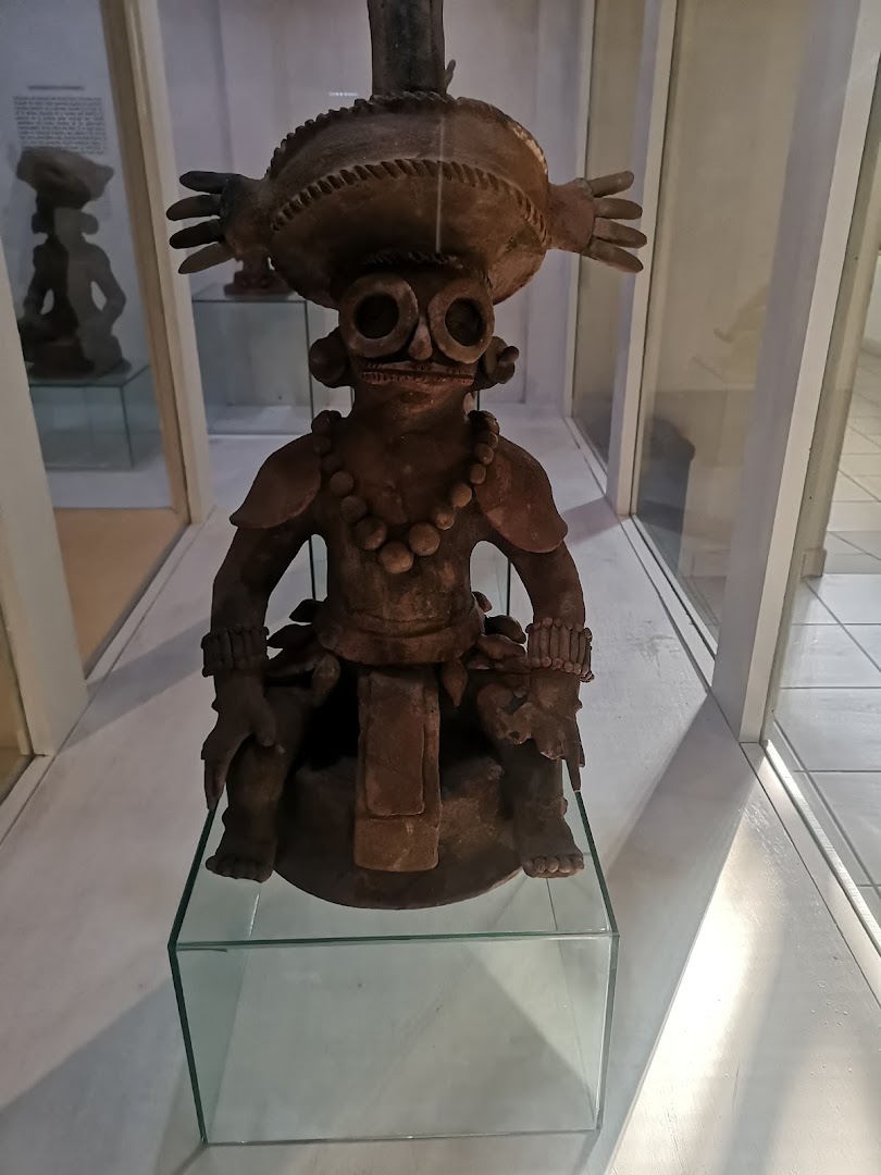Museo Regional de Arqueología Maya: clear photo of museum artifact