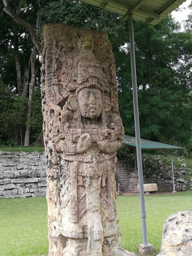 Museo Regional de Arqueología Maya: clear photo of museum collection