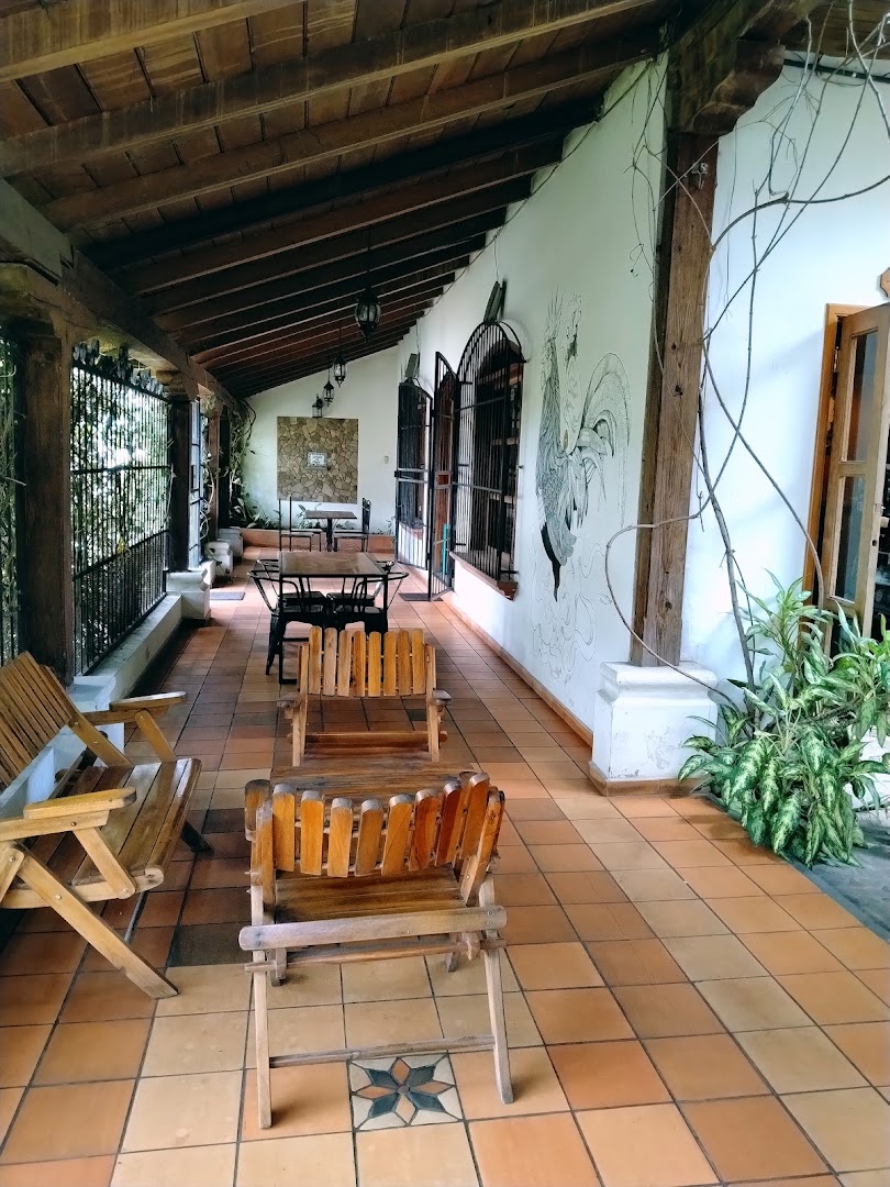 Jardín Café: inviting and clear venue atmosphere