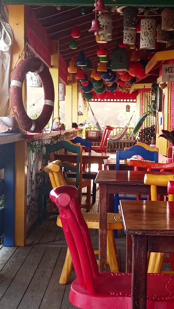 Mi Casa Too: inviting and colorful restaurant atmosphere