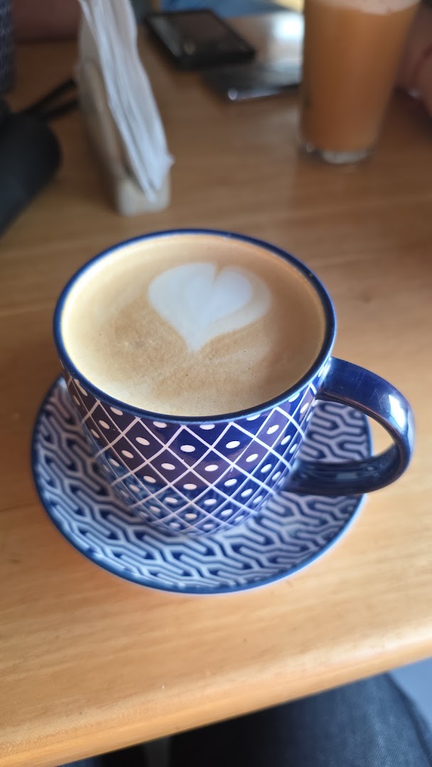 Azul Café - Bistro: appealing photo of coffee art