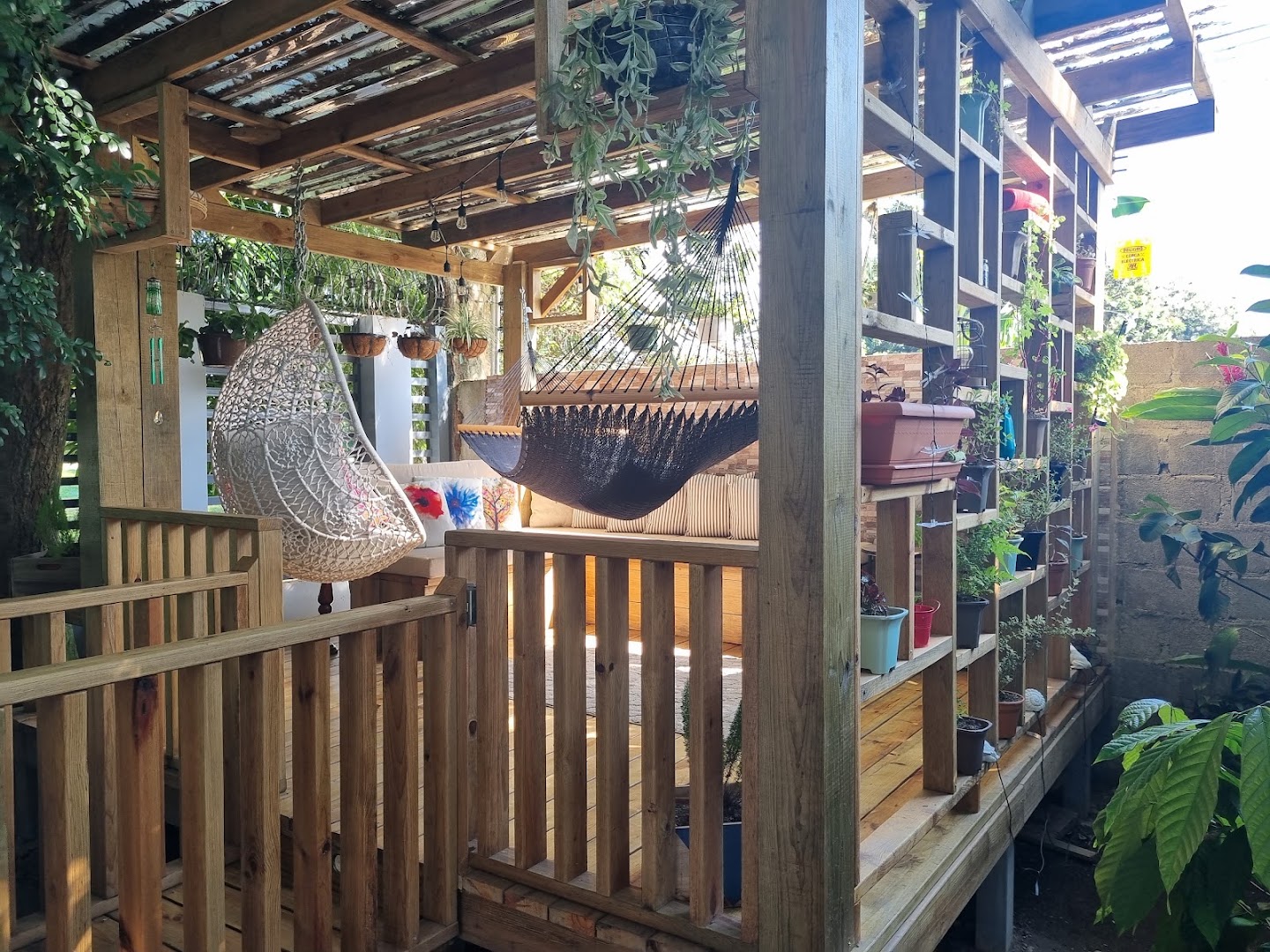 El Jardín de Susana: attractive and inviting restaurant terrace