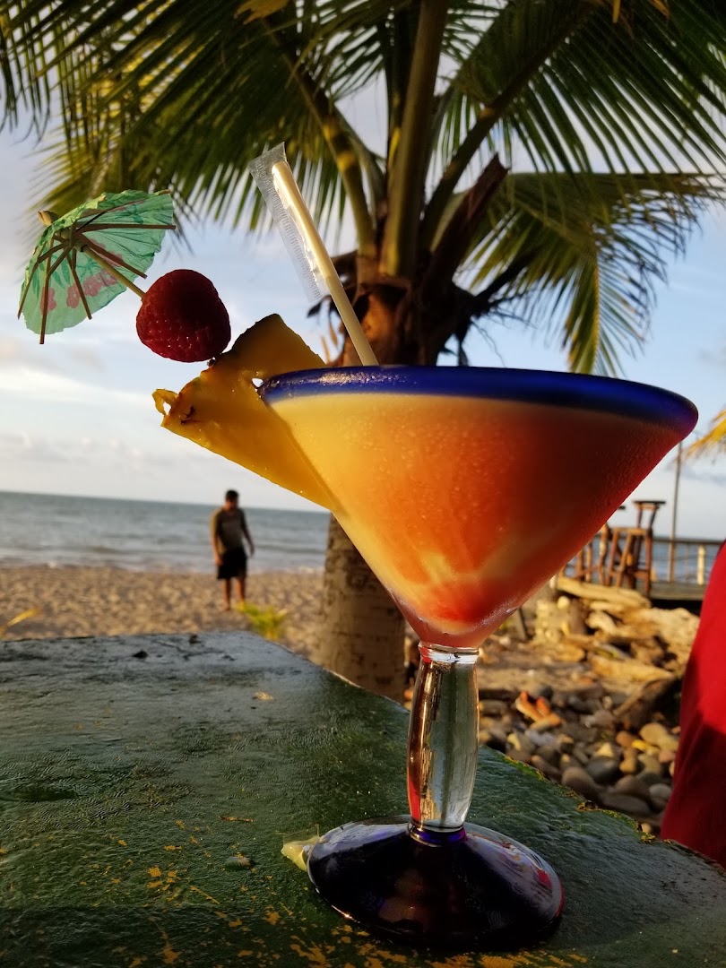 Restaurante Acrópolis: appealing cocktail photo at venue