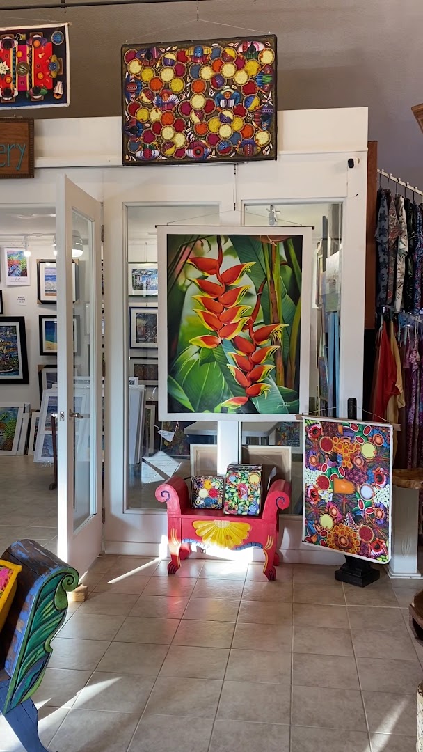 Waves of Art Gallery: gallery interior and artwork