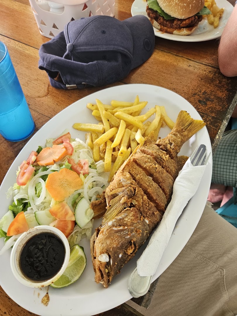 Edo's Place Bar & Grill: appetizing photo of restaurant food