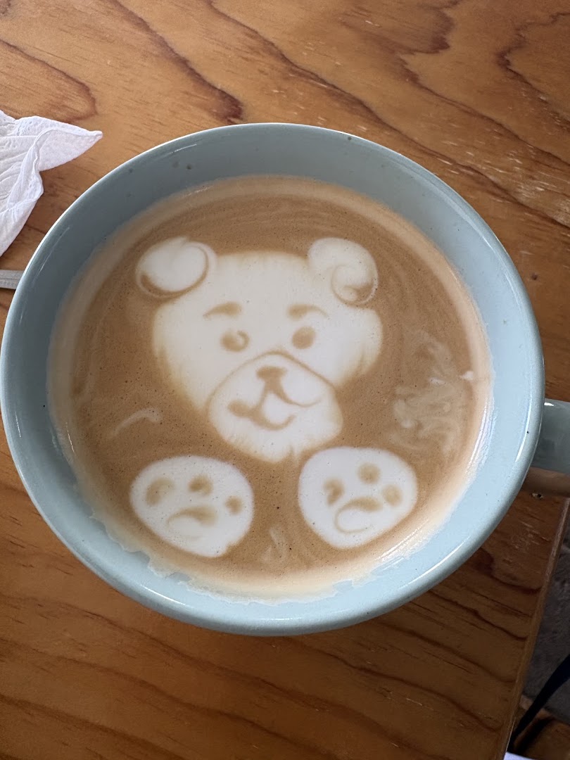 Josie's Café: high quality latte art photo