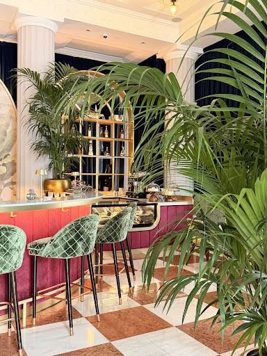 Velvet Bar & Café: high quality, inviting interior shot