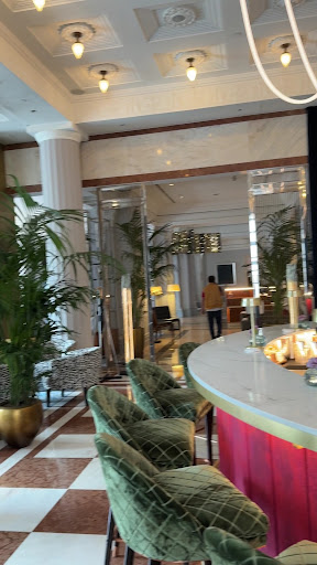 Velvet Bar & Café: attractive bar interior atmosphere