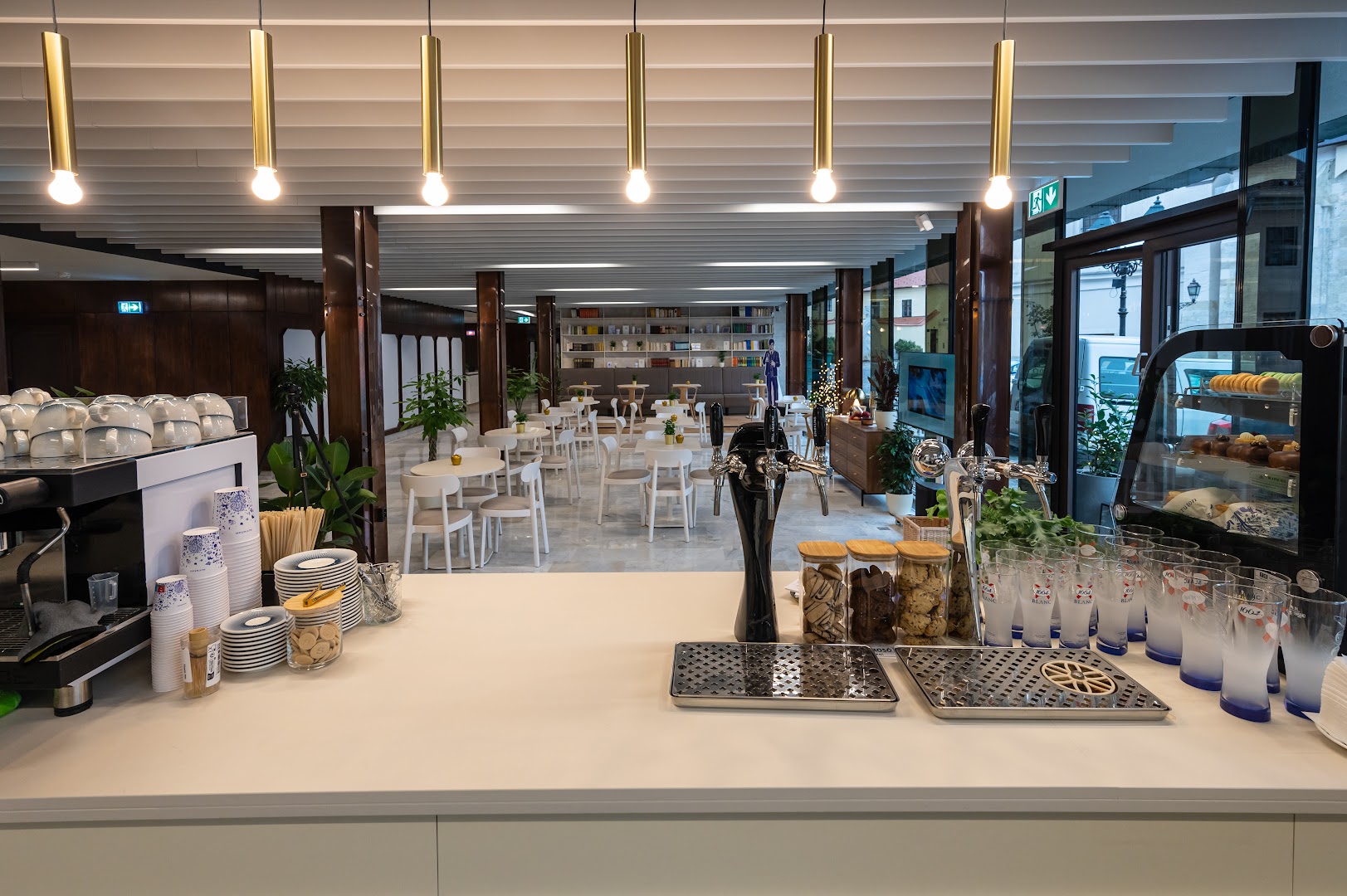 Scruton Győr: clear, professional interior shot