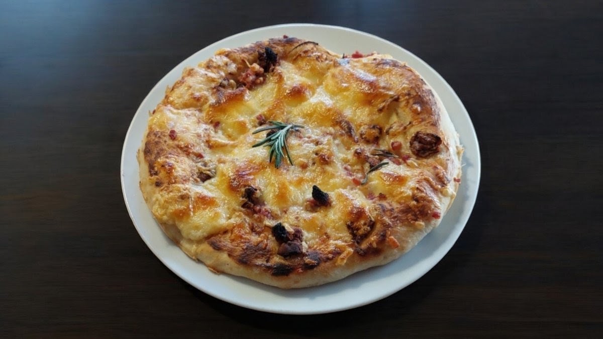 Sziget Bisztró: appetizing photo of served food