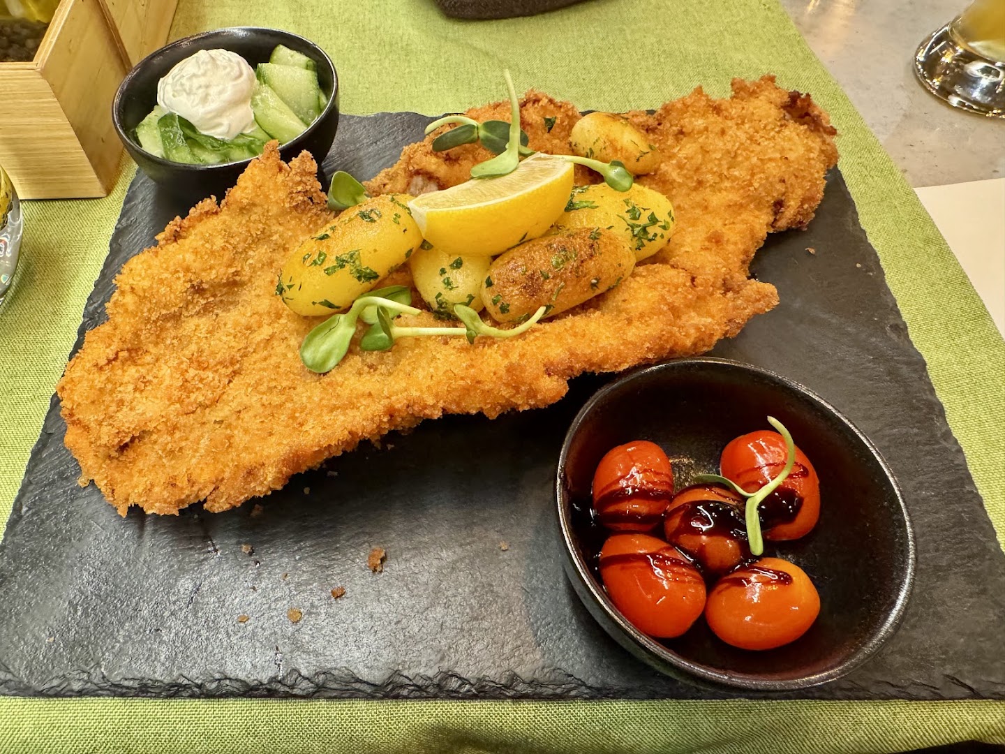 Blöff Bisztró: appetizing, high-quality food photography