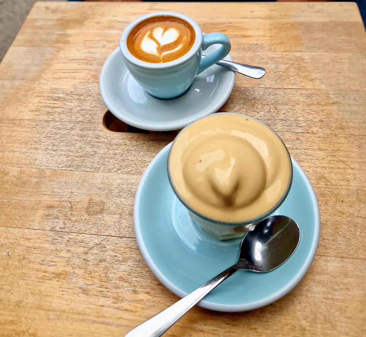 Kék Elefánt Kávézó: appetizing, high-quality coffee photo