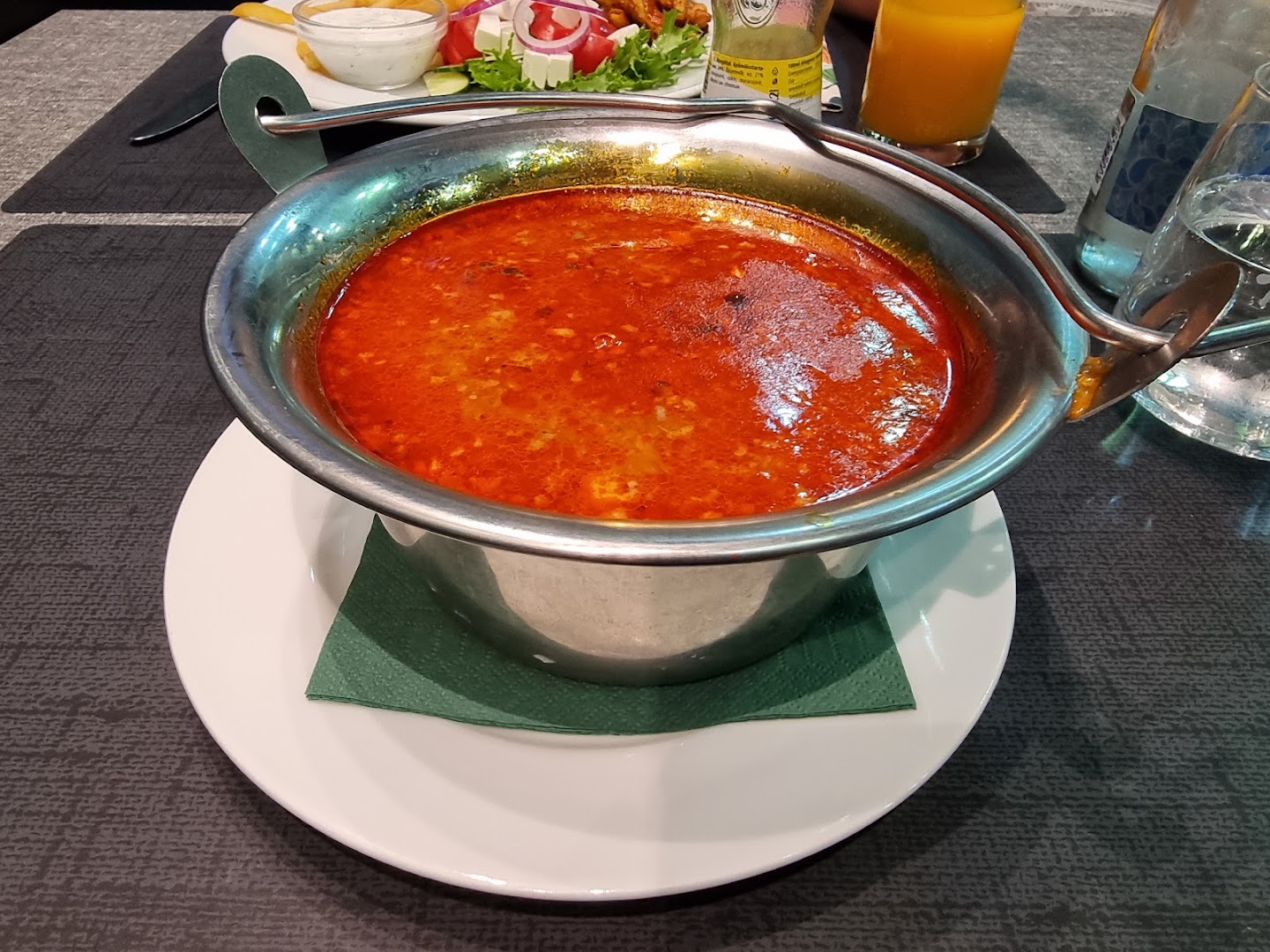 Régi Híd Vendéglő: appetizing photo of restaurant dish