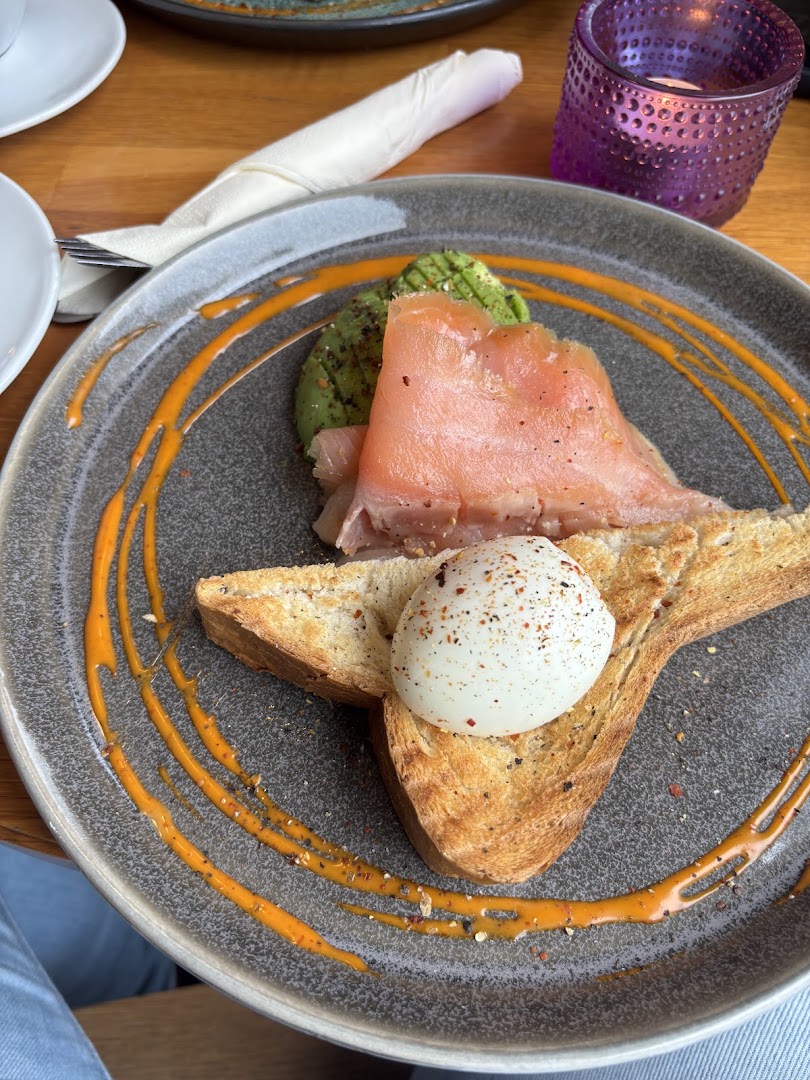 Café Berlin: appetizing and high quality food photo