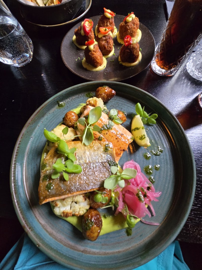 Centrum Kitchen & Bar: appetizing, high-quality food photography
