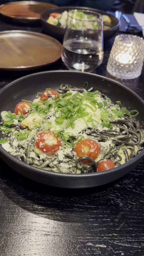 Centrum Kitchen & Bar: appetizing, high-quality food photography