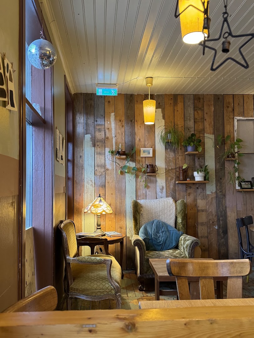 Heimabyggð: inviting and cozy interior atmosphere