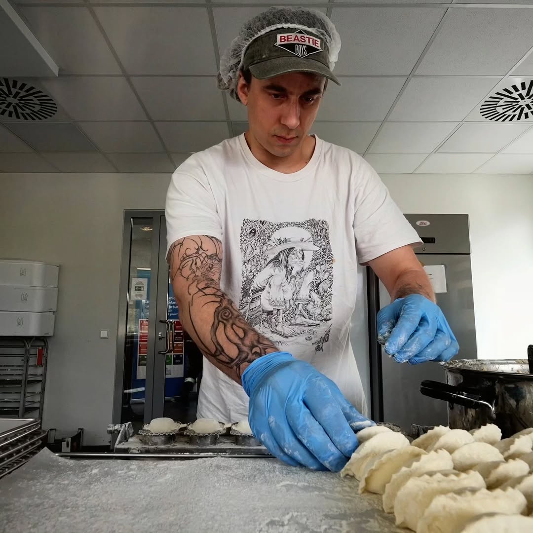 Kemuri: professional photo of food preparation