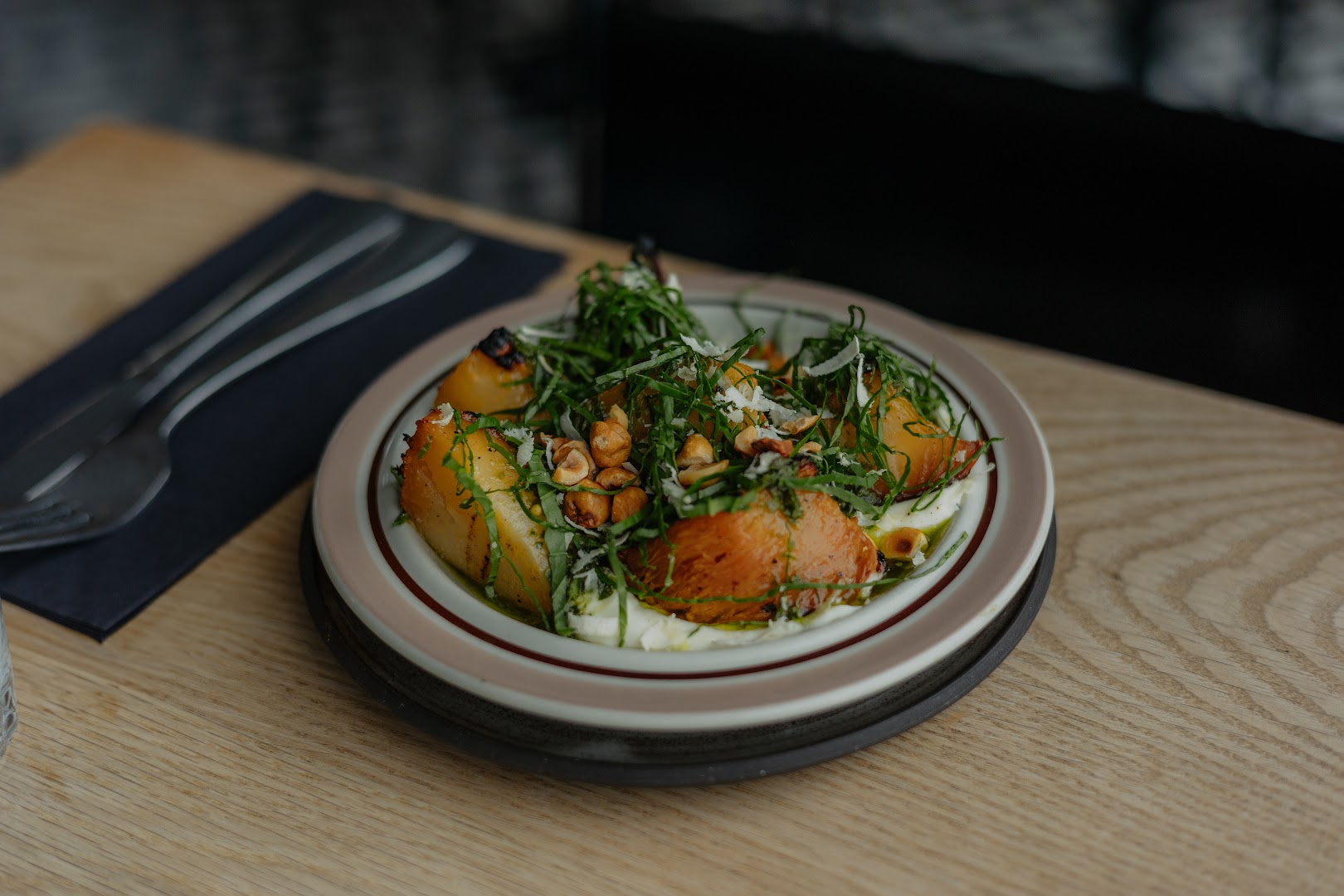 Mat Bar: high quality, appetizing food photo