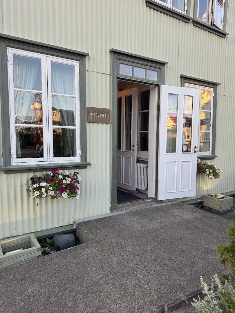 Tryggvaskáli: clear exterior shot of restaurant