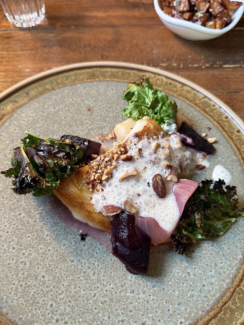 Tryggvaskáli: high quality appetizing food photo