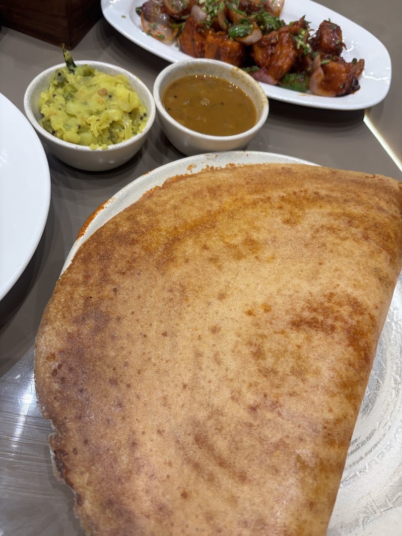 Sambhar Bowl: appetizing, clear food photography