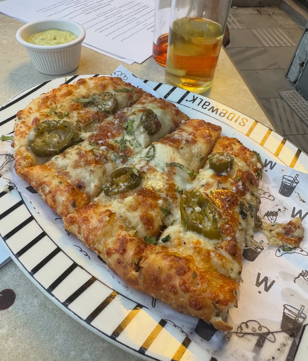 Sidewalk Cafe: appetizing photo of bar food